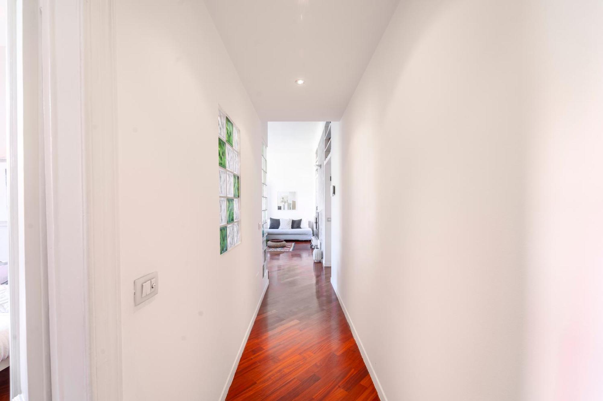 Roomy Flat With Garage - Porta Romana Apartment Mailand