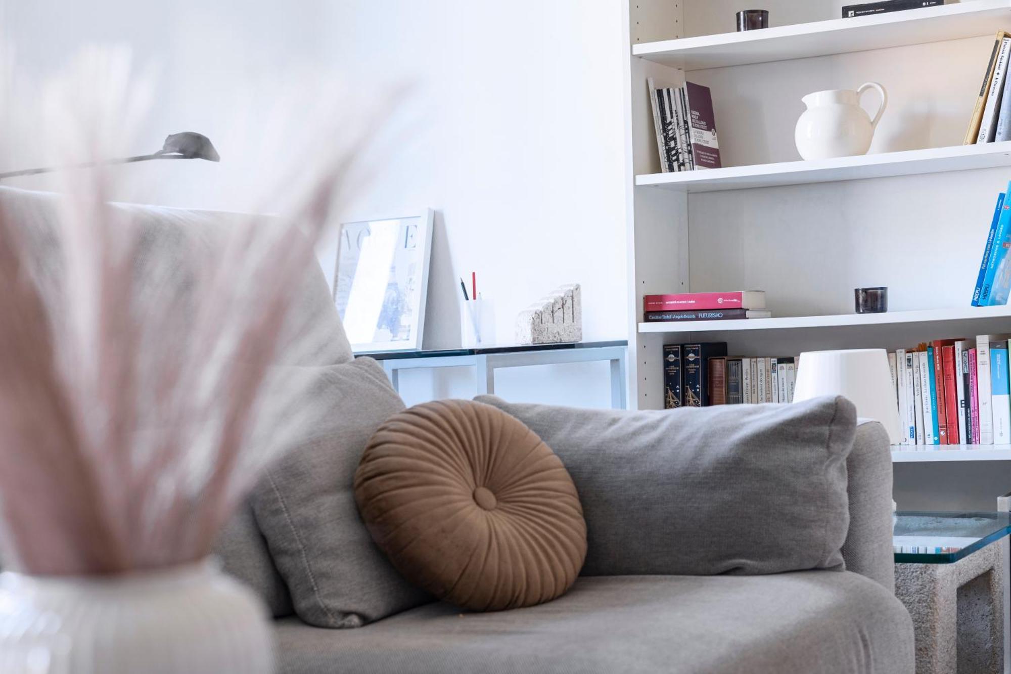 Roomy Flat With Garage - Porta Romana Milaan